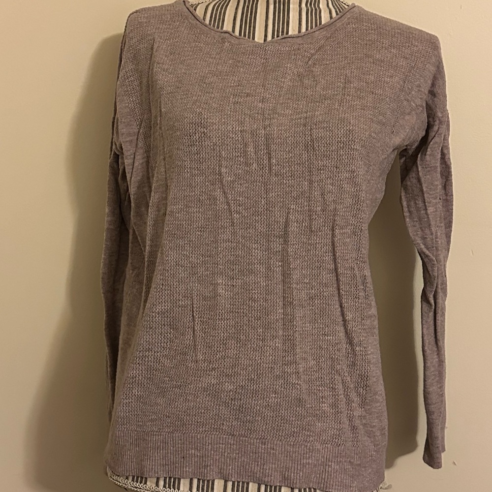 American Eagle Sweater